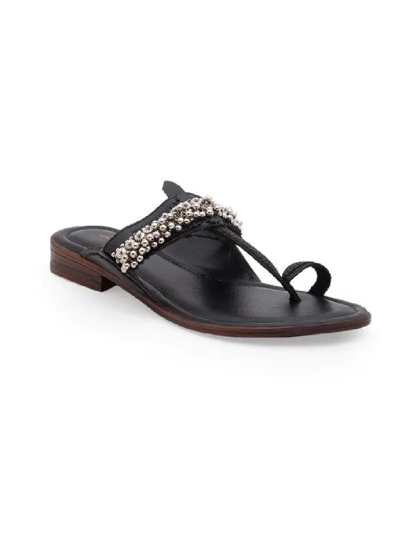 Ghugroo Love - Black Handcrafted Kolhapuri Flats