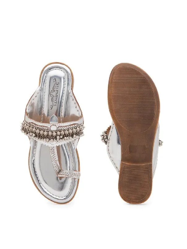 Ghugroo Love - Silver Handcrafted Kolhapuri Flats