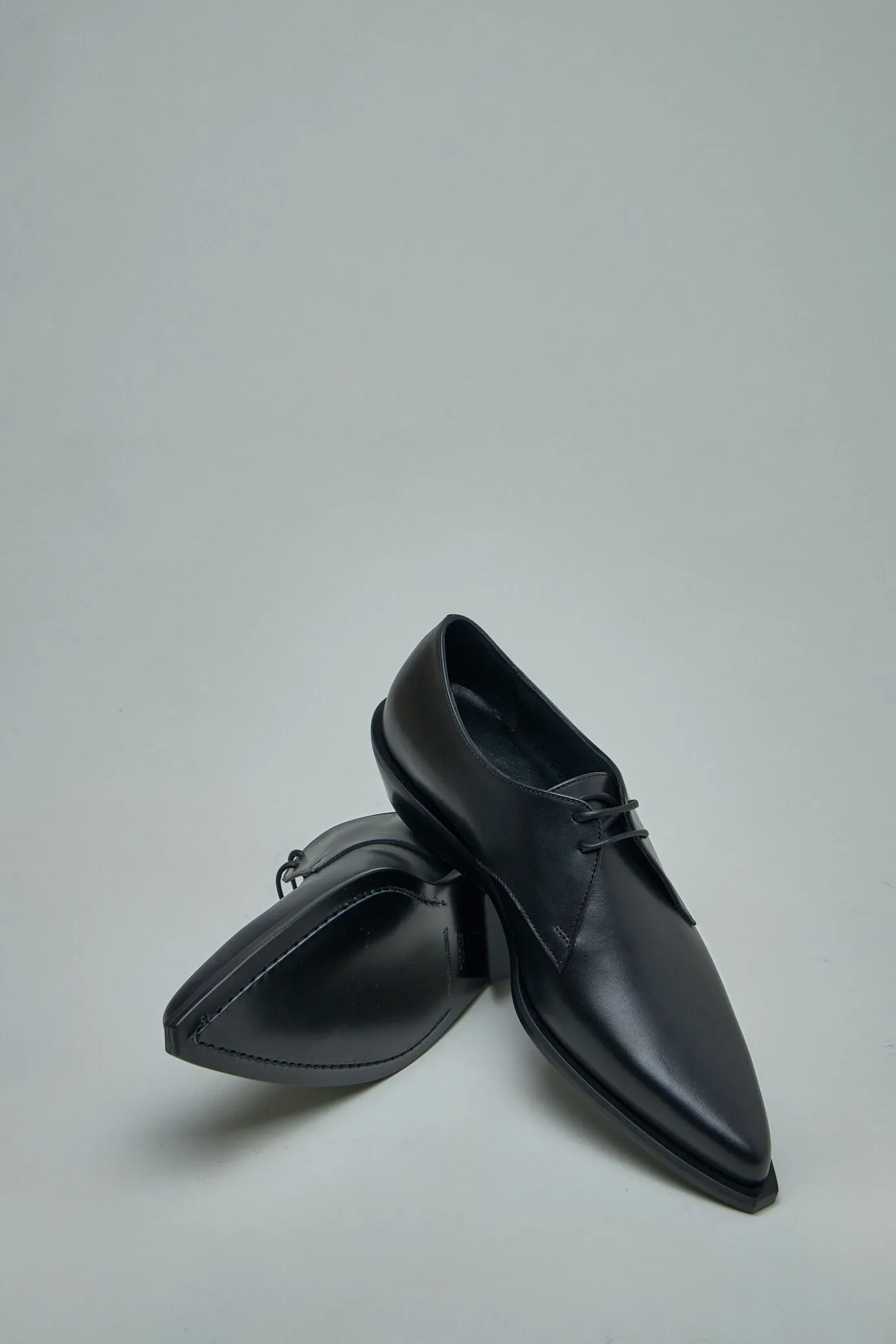 Jip Pointy Derby Shoes