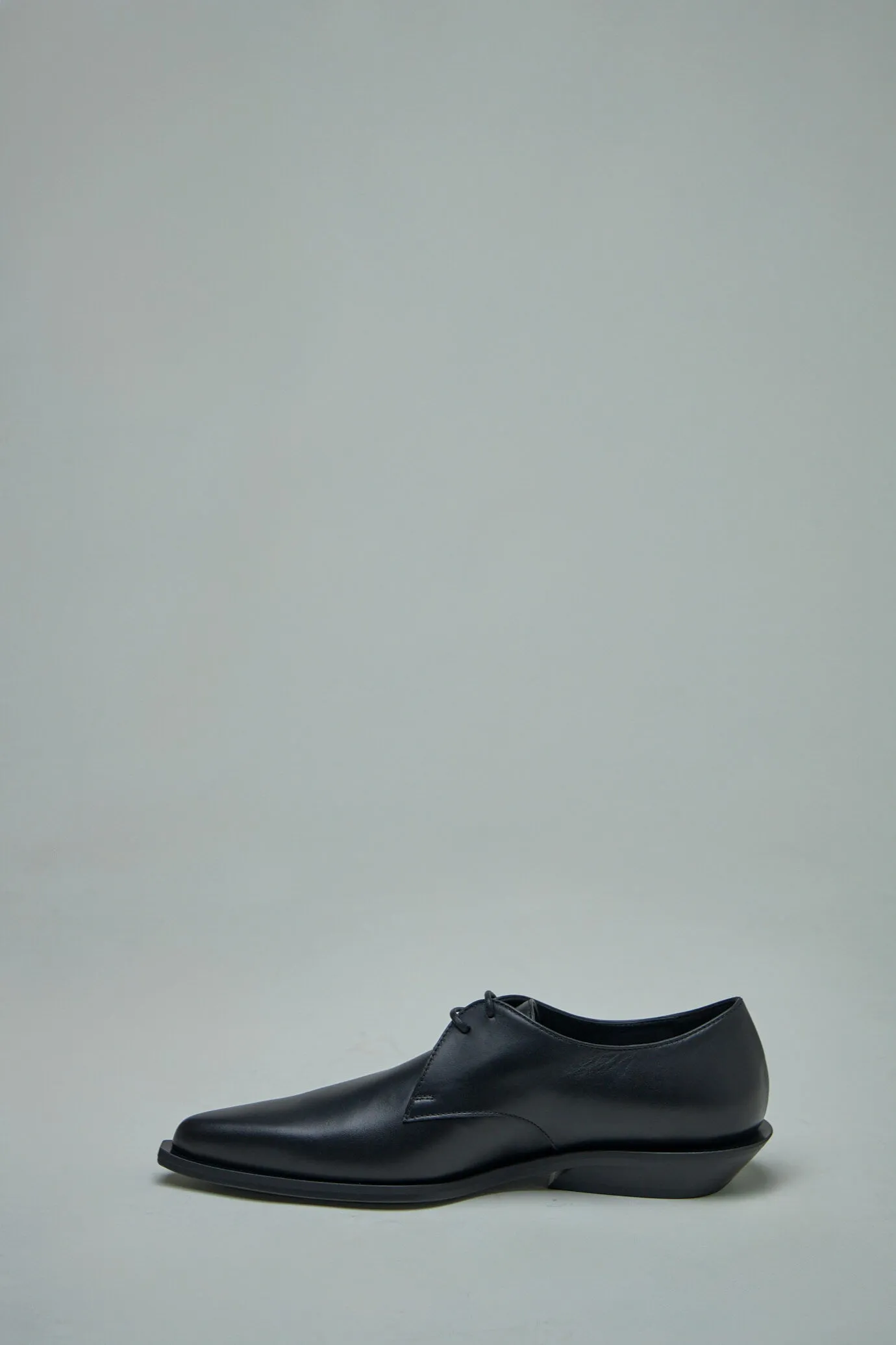 Jip Pointy Derby Shoes