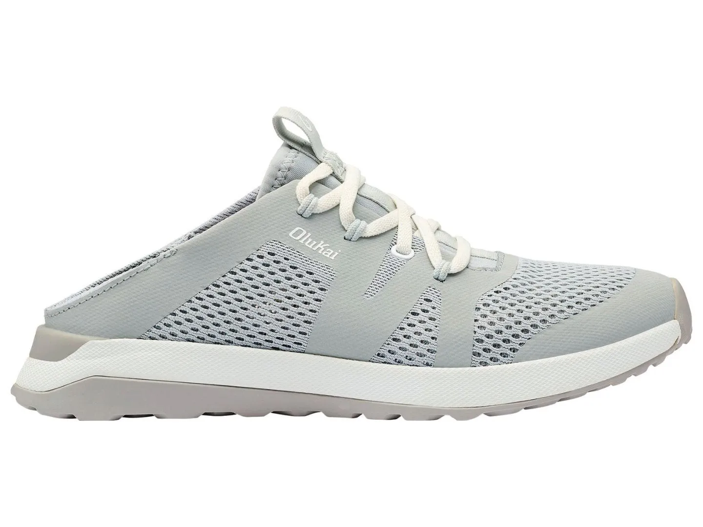 Olukai: Huia in Pale Grey