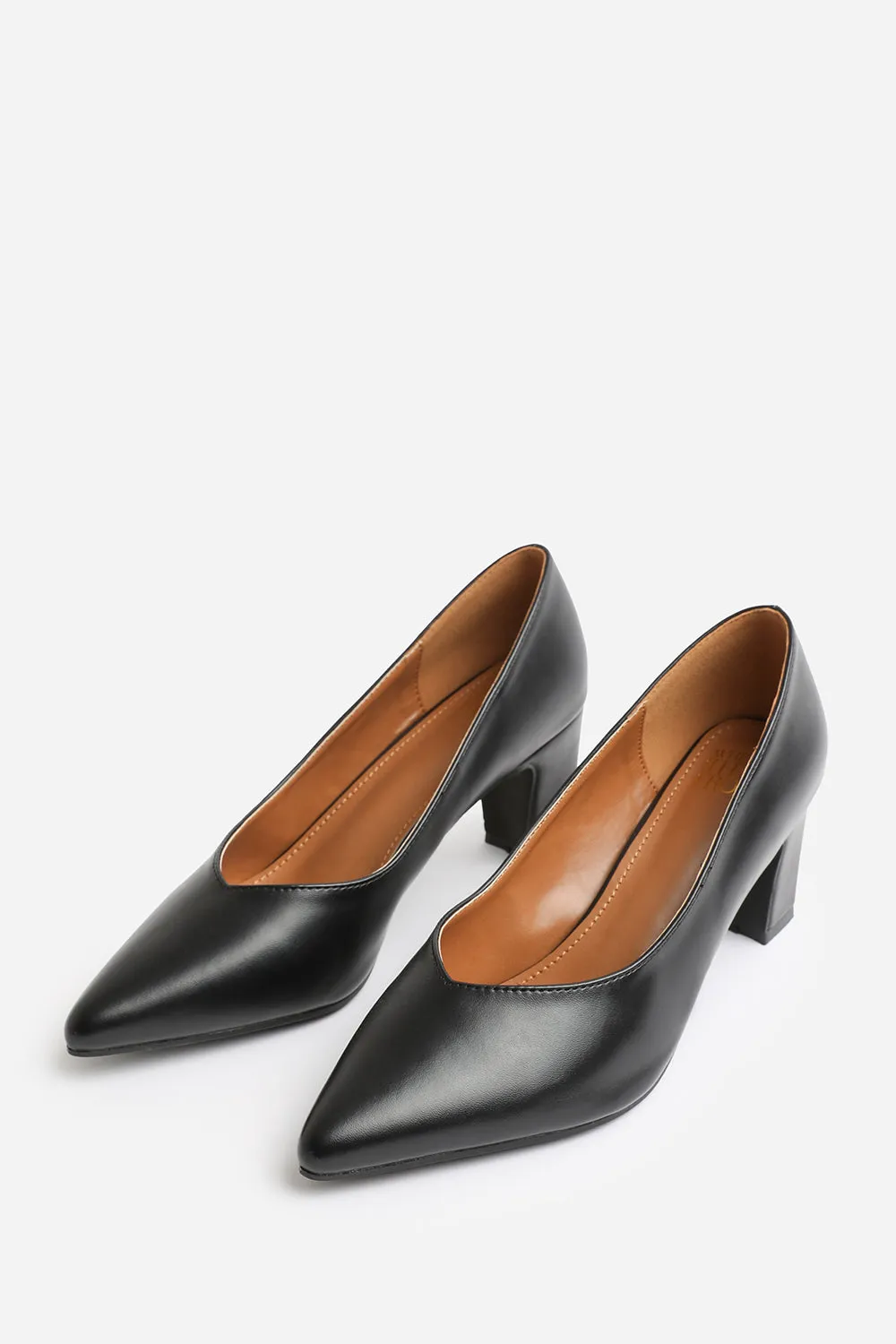 SERENA WIDE FIT BLOCK HEEL WITH POINTED TOE IN BLACK FAUX LEATHER